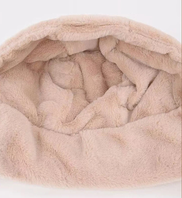 Детская шапка для осени и зимы