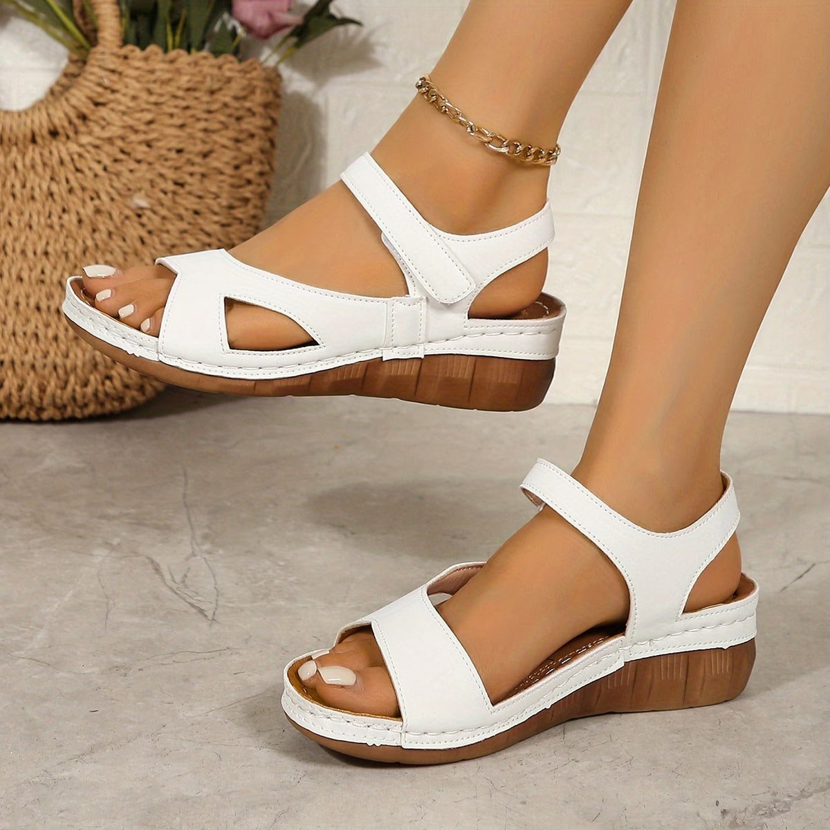 Босоножки на платформе Urban-Summer