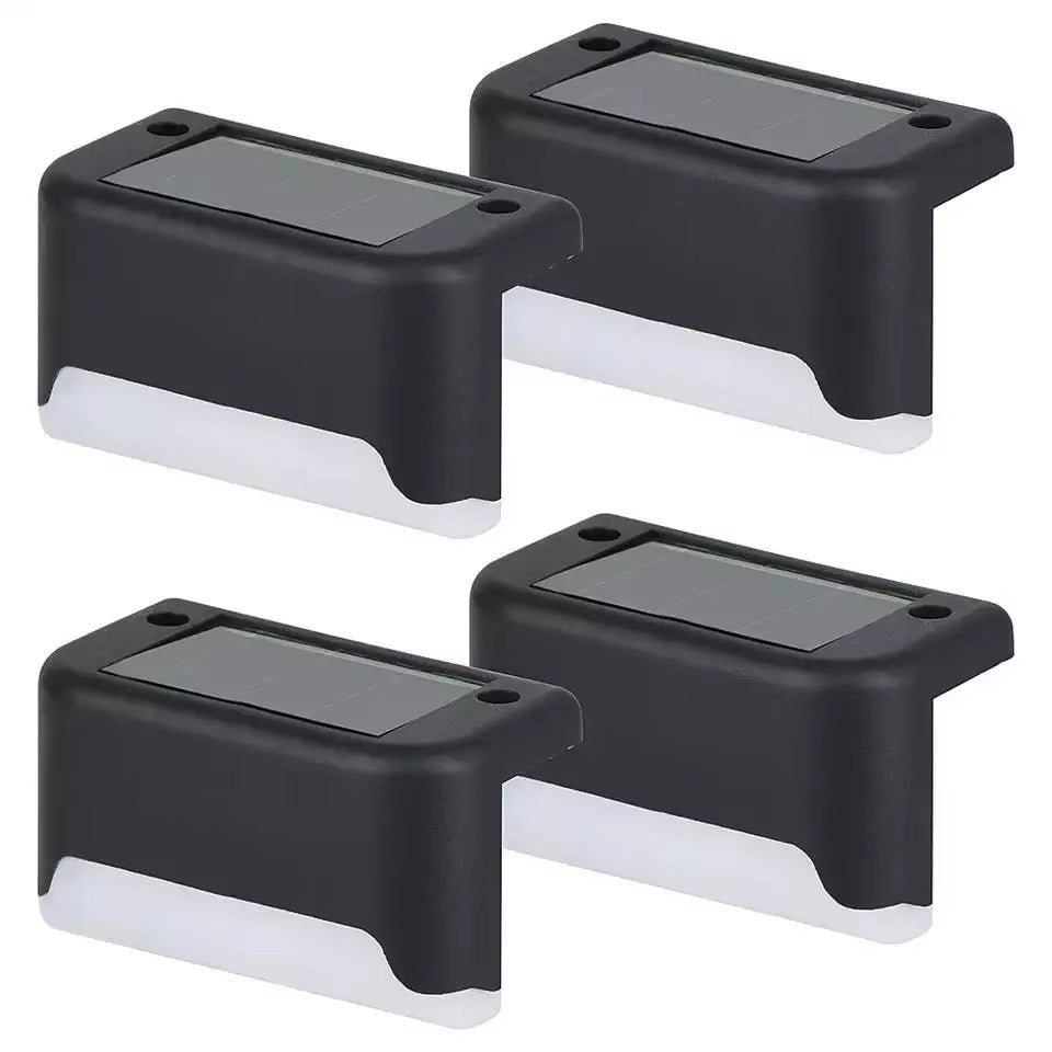 Комплект из 4 солнечных светильников