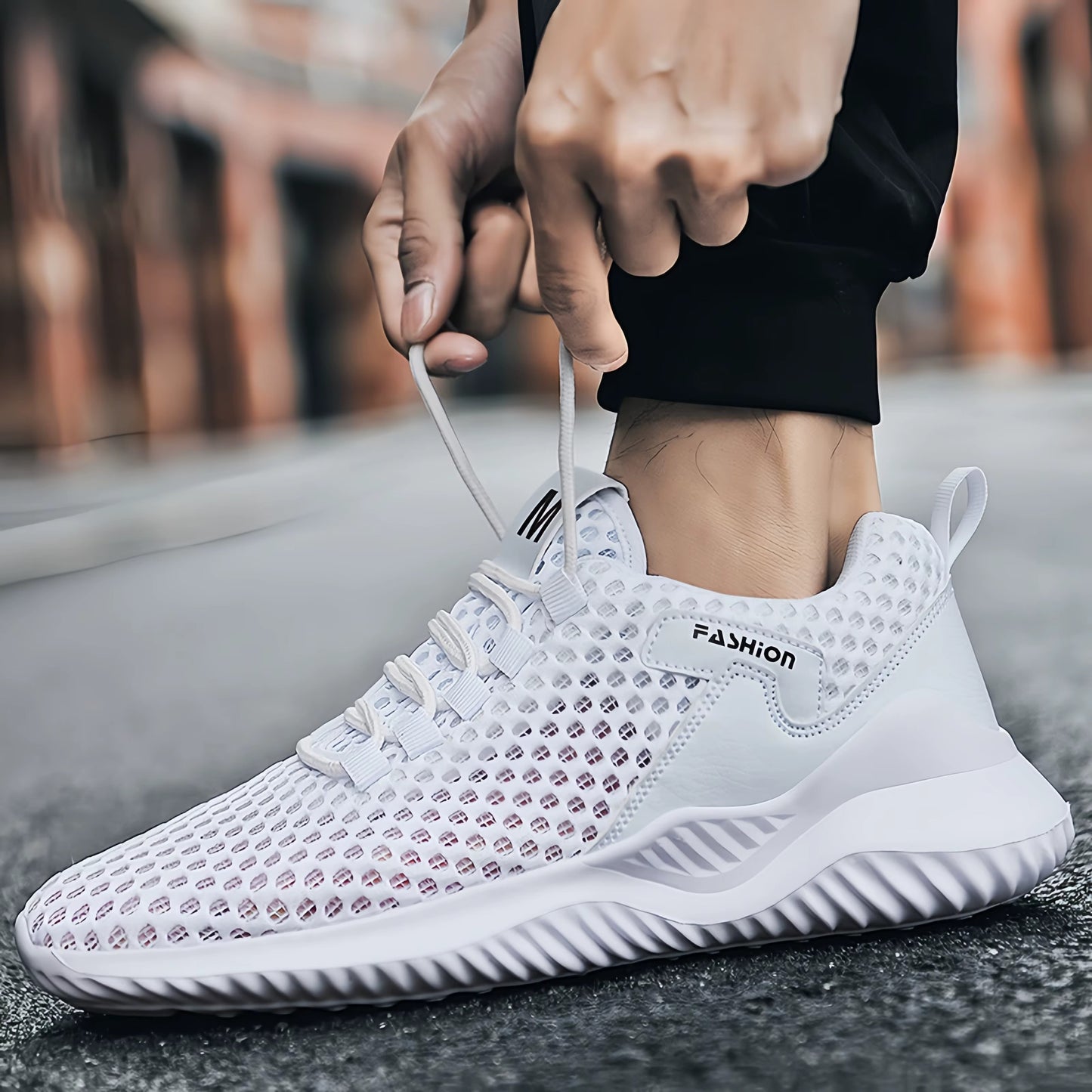 Кроссовки Hybrid-Mesh Производительность и Стиль