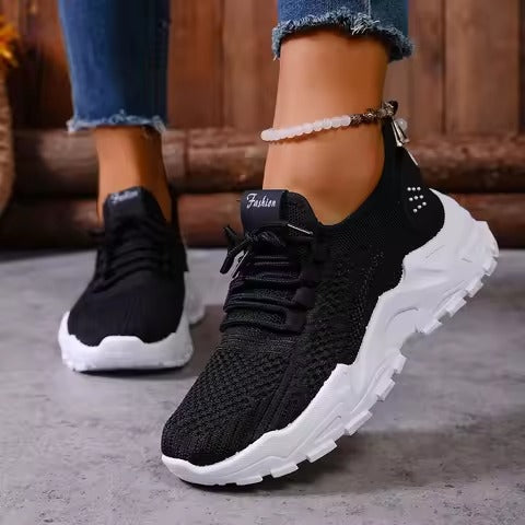 Элегантные женские спортивные туфли