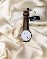 Элегантные мужские модные часы